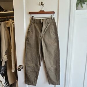 Everlane 	The Utility Barrel Pant - Kalamata